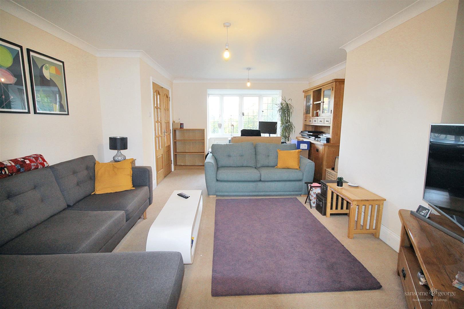 4 bed property in Embrook Way, Reading
